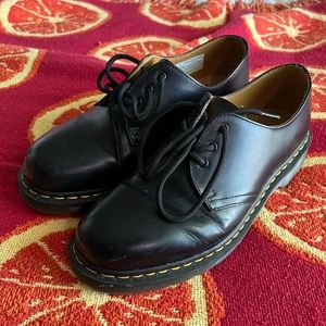 Dr. Martens 1461 Mens Size 9, Womens 10